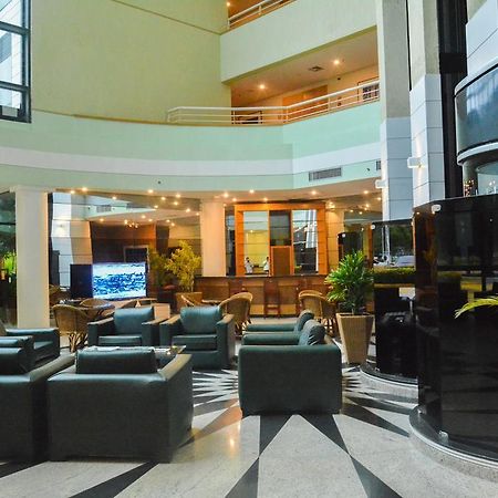מלון Wyndham Garden מנאוס מראה חיצוני תמונה