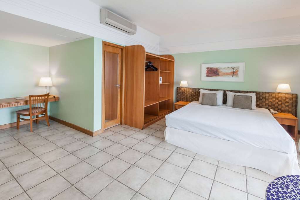 מלון Wyndham Garden מנאוס חדר תמונה